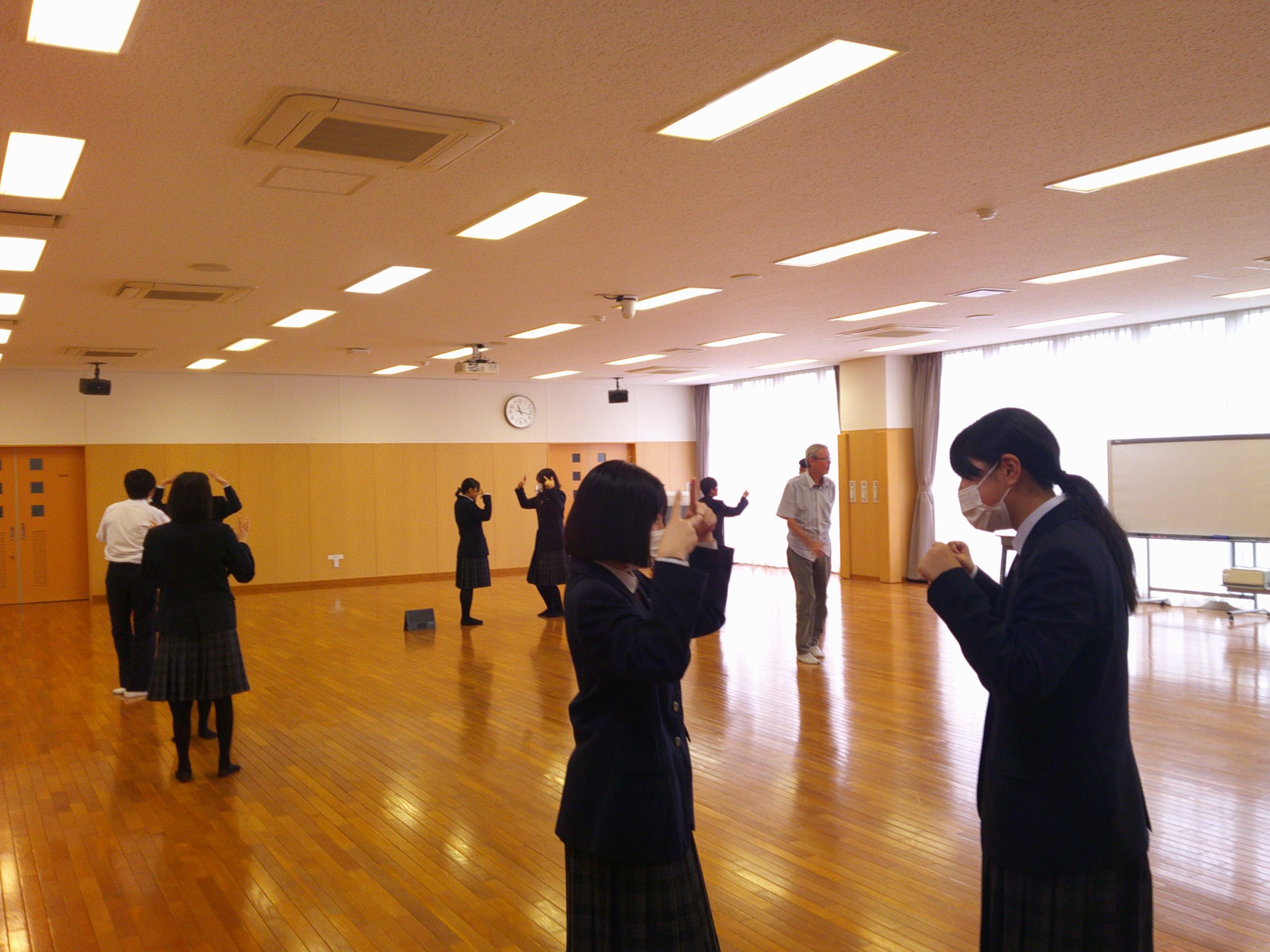 「村山市立楯岡中学校の２年生が来学しました」